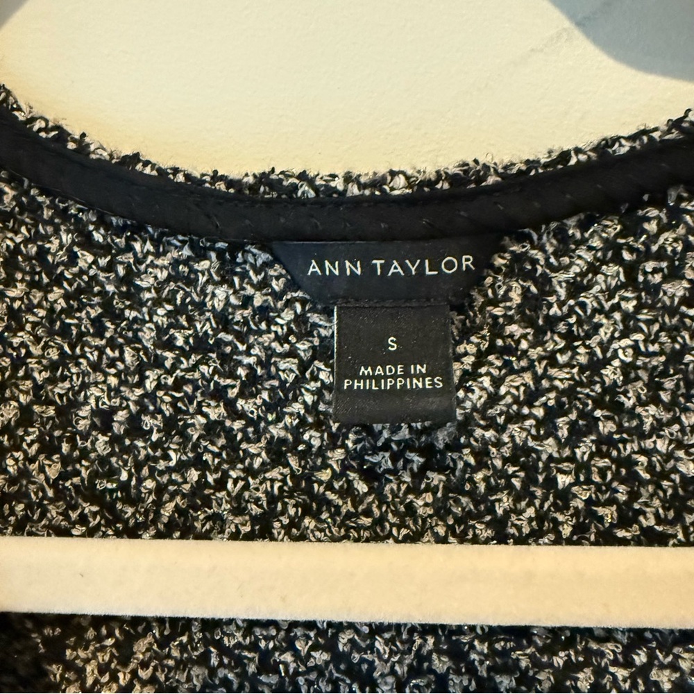 Ann Taylor Wrap Fitted Blouse - Picture 3 of 4